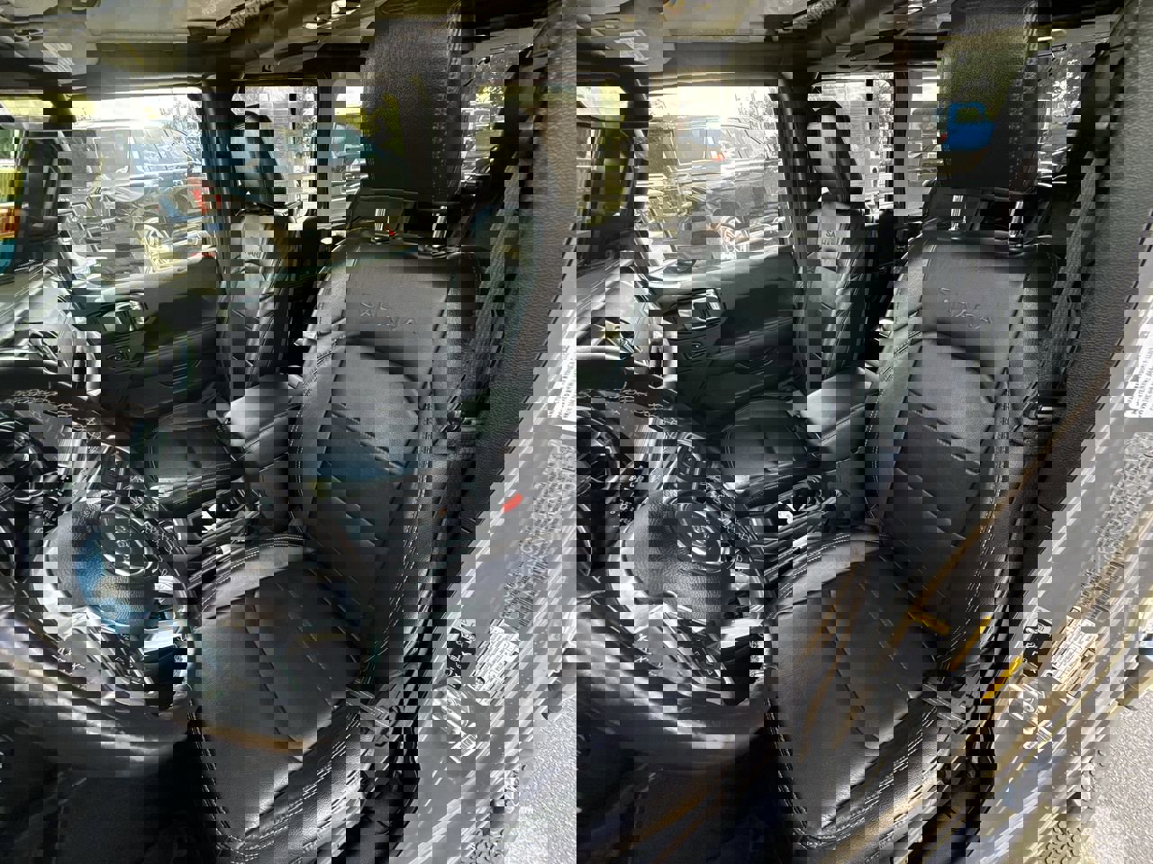 Used 2021 Jeep Wrangler Unlimited Sahara w/ Uconnect 4C Nav & Sound Group image 18