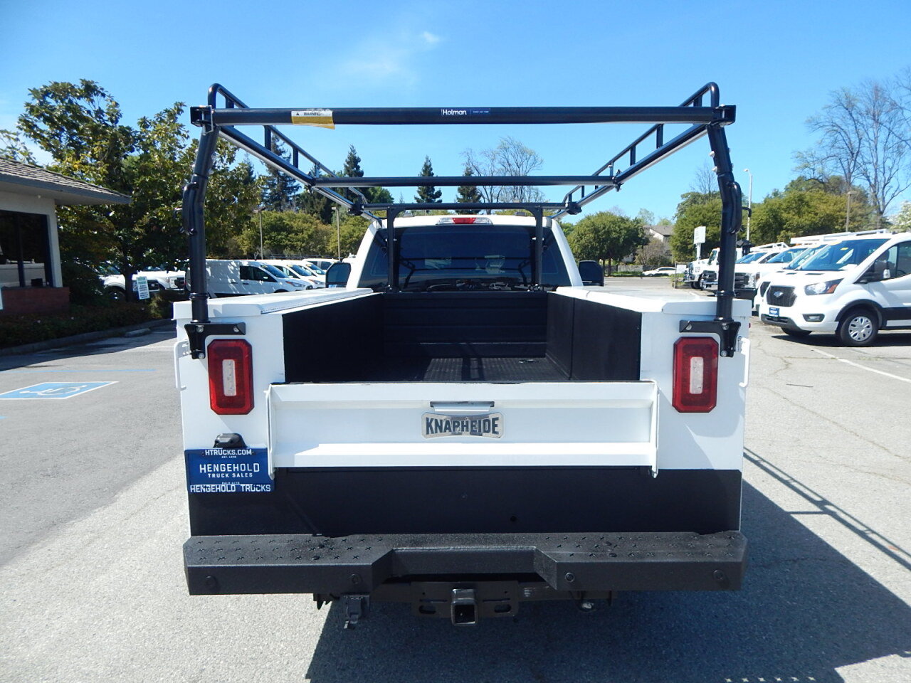 Used 2020 Ford F250 XL w/ Power Equipment Group RWD image 4