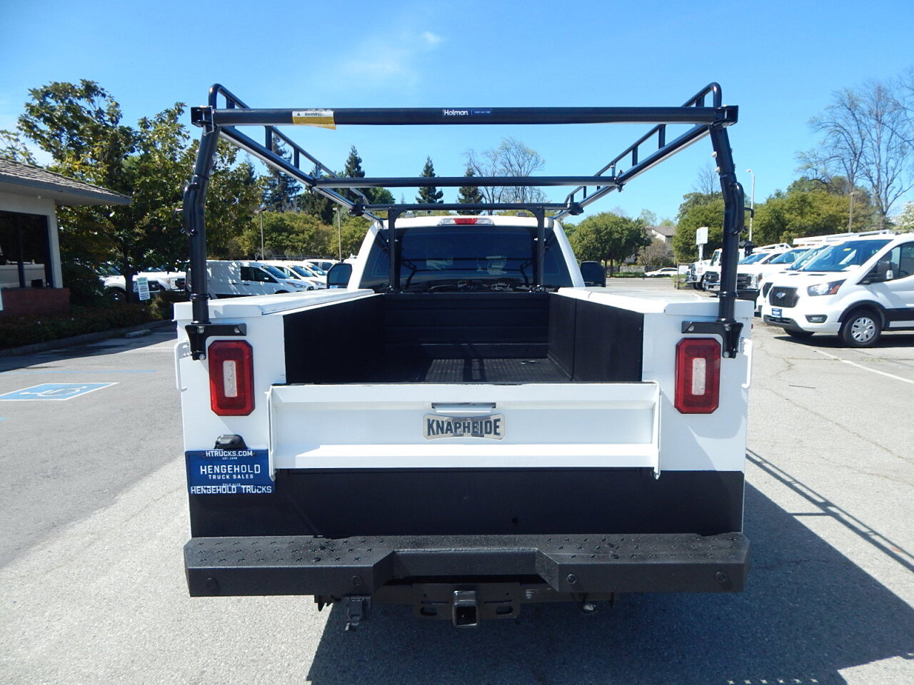 Used 2020 Ford F250 XL w/ Power Equipment Group RWD image 4