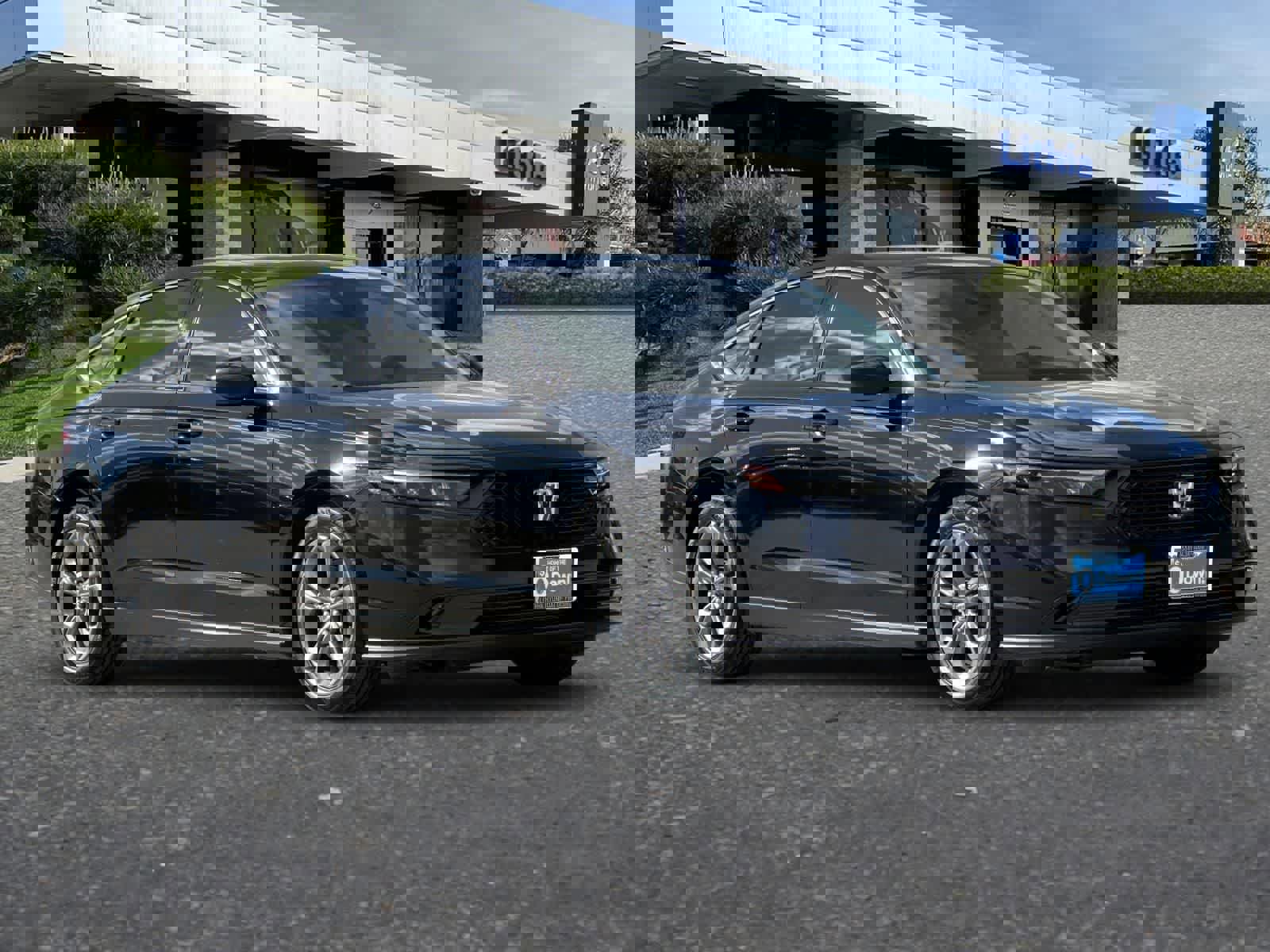 Used 2024 Honda Accord EX image 10