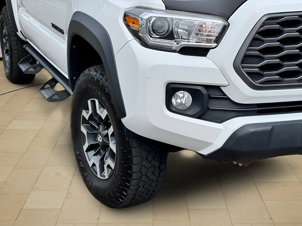 Used 2022 Toyota Tacoma TRD Off-Road w/ Technology Package AWD/4WD image 42