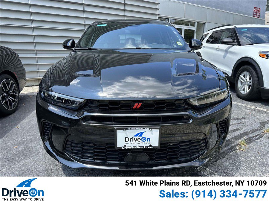 Used 2023 Dodge Hornet GT w/ Cold Weather Group AWD/4WD image 7