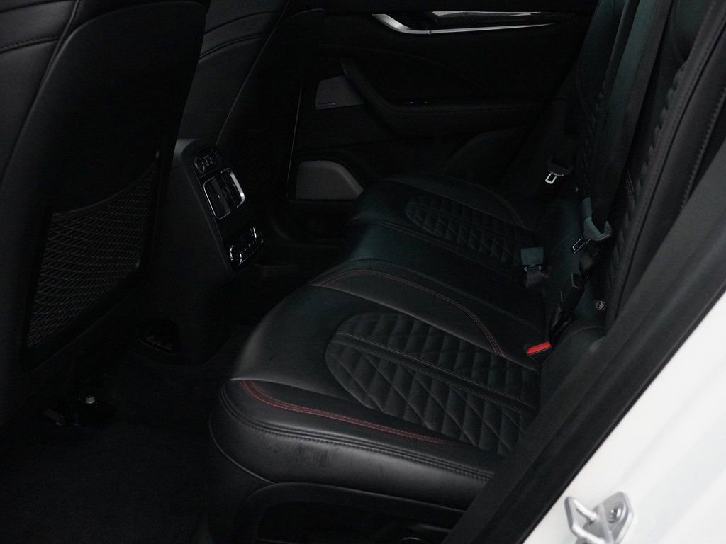 Used 2019 Maserati Levante GTS image 31