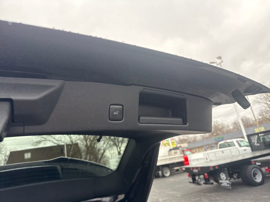 Used 2025 Ford Escape ST-Line Elite w/ Tech Pack #2 image 13