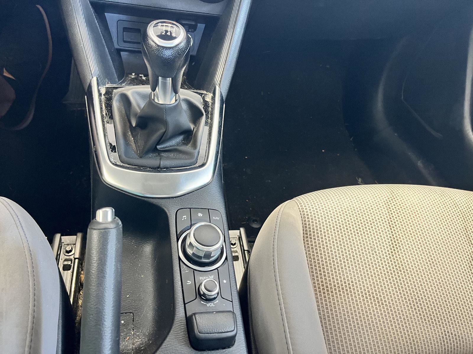 Used 2019 Toyota Yaris LE FWD image 21