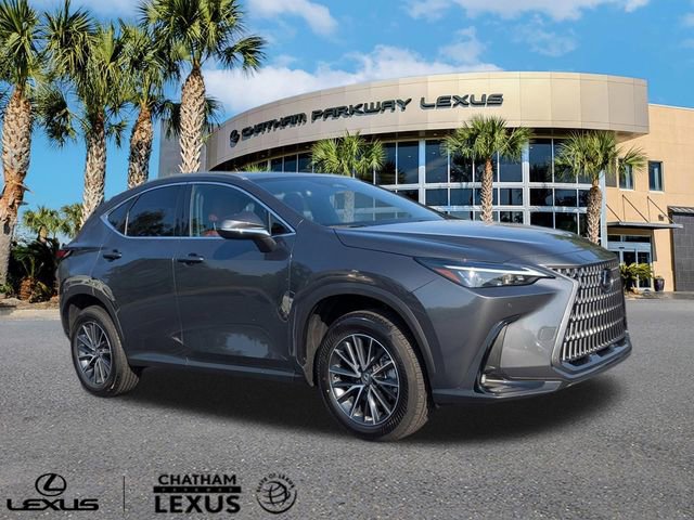 Used 2025 Lexus NX 250 FWD w/ Towing Package (2000 Lbs) image 1
