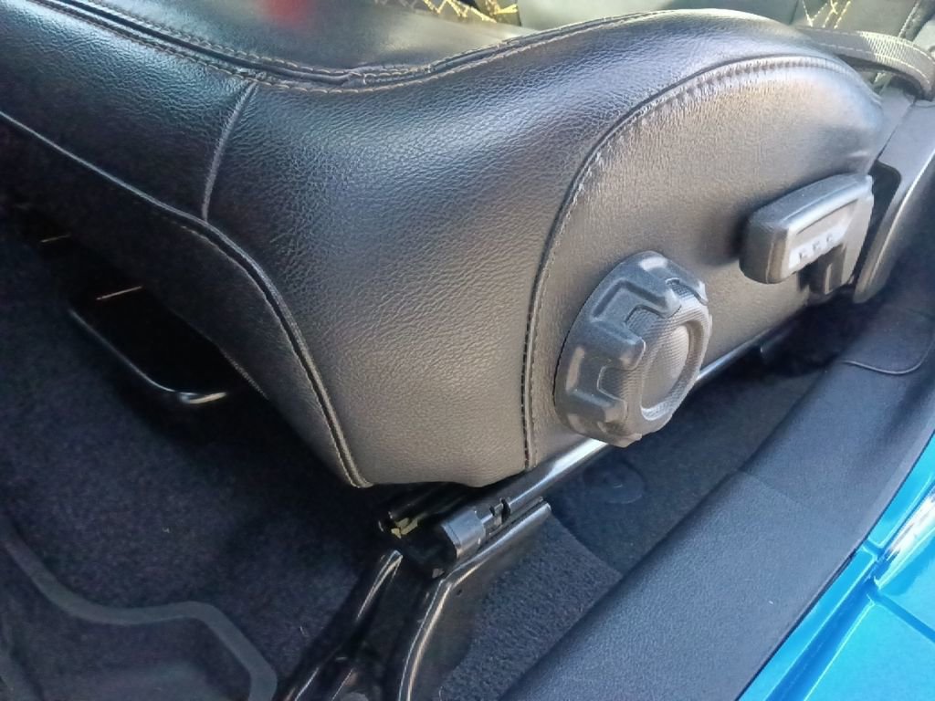 Used 2022 Jeep Gladiator Overland image 15