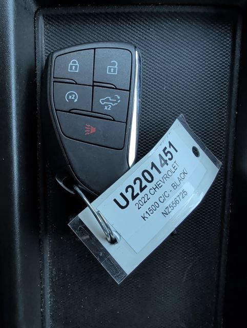 Used 2022 Chevrolet Silverado 1500 LT AWD/4WD image 25