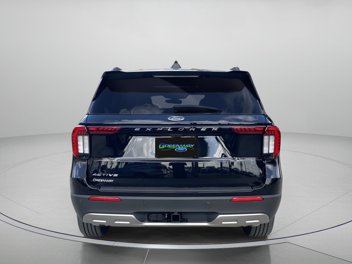 New 2026 Ford Explorer Active w/ Active Comfort Package image 4