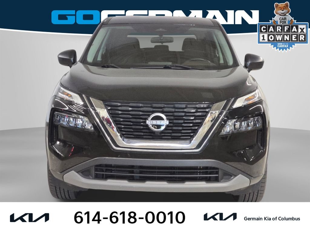 Used 2023 Nissan Rogue S AWD/4WD image 2