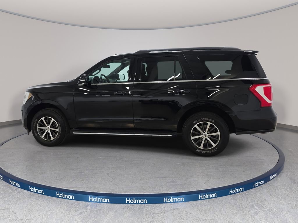 Used 2019 Ford Expedition XLT w/ Equipment Group 202A AWD/4WD image 9