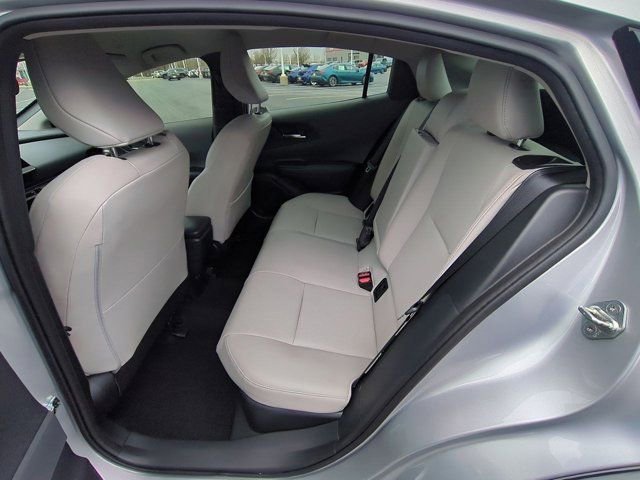 Used 2024 Toyota Prius XLE image 15