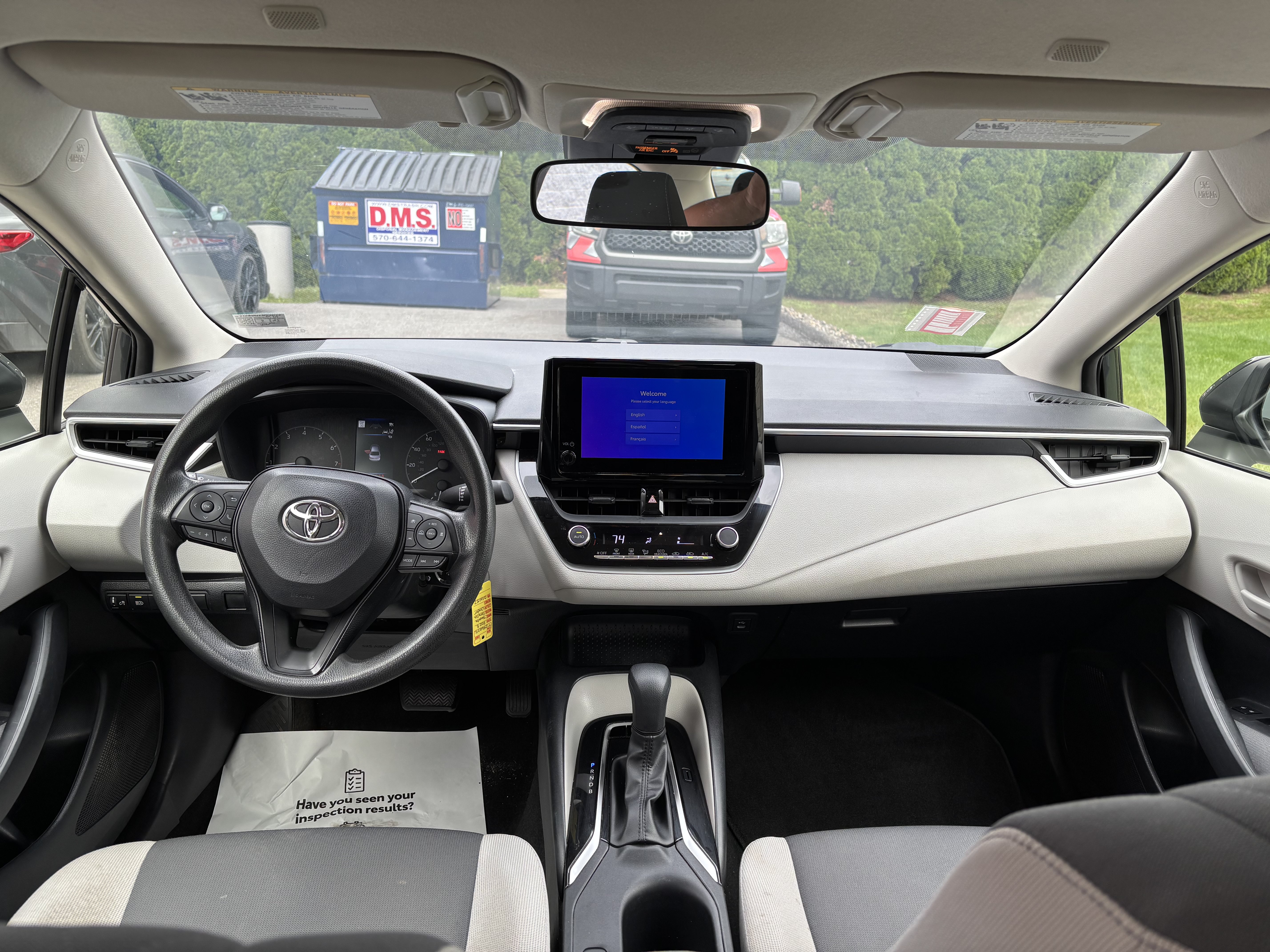 Used 2023 Toyota Corolla LE w/ Carpet Mat Package (TMS) FWD image 15