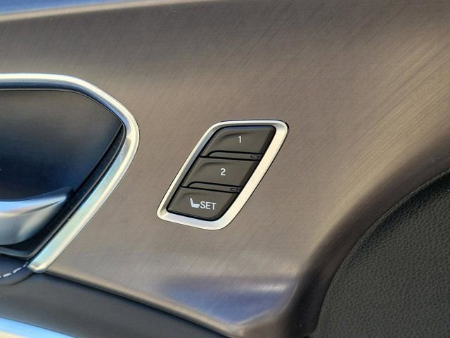 Certified 2025 Acura RDX SH-AWD image 16