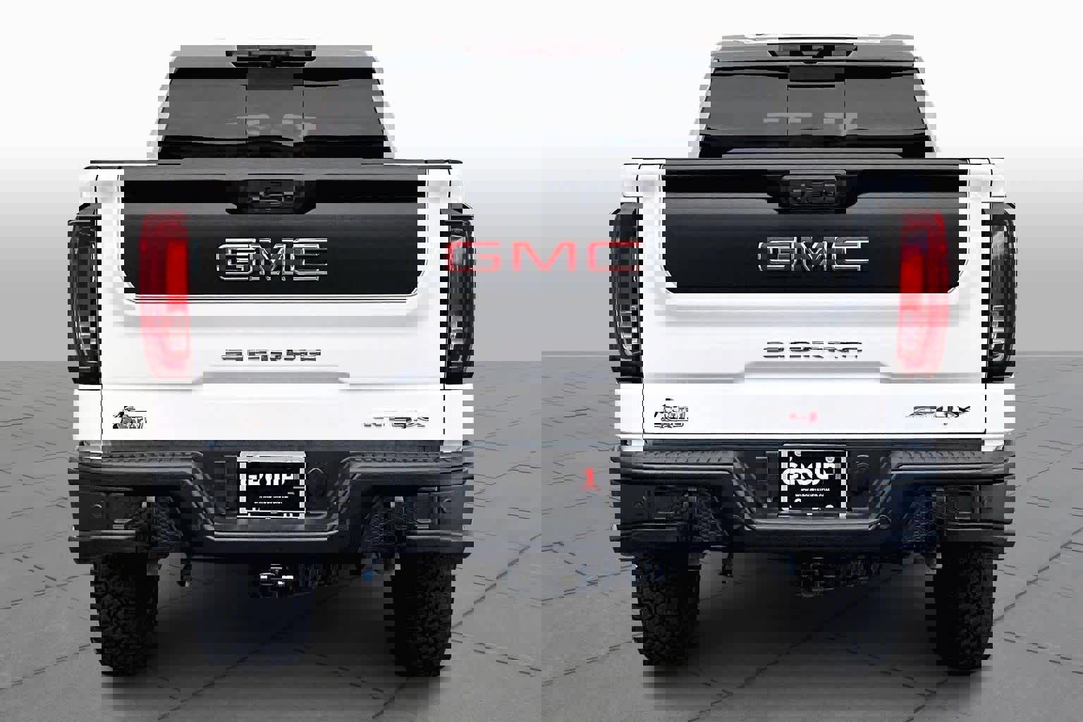 Used 2024 GMC Sierra 1500 AT4X w/ AT4X AEV Edition image 5