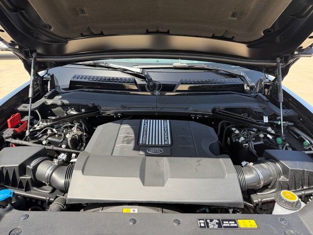 New 2026 Land Rover Defender 90 V8 AWD/4WD image 19