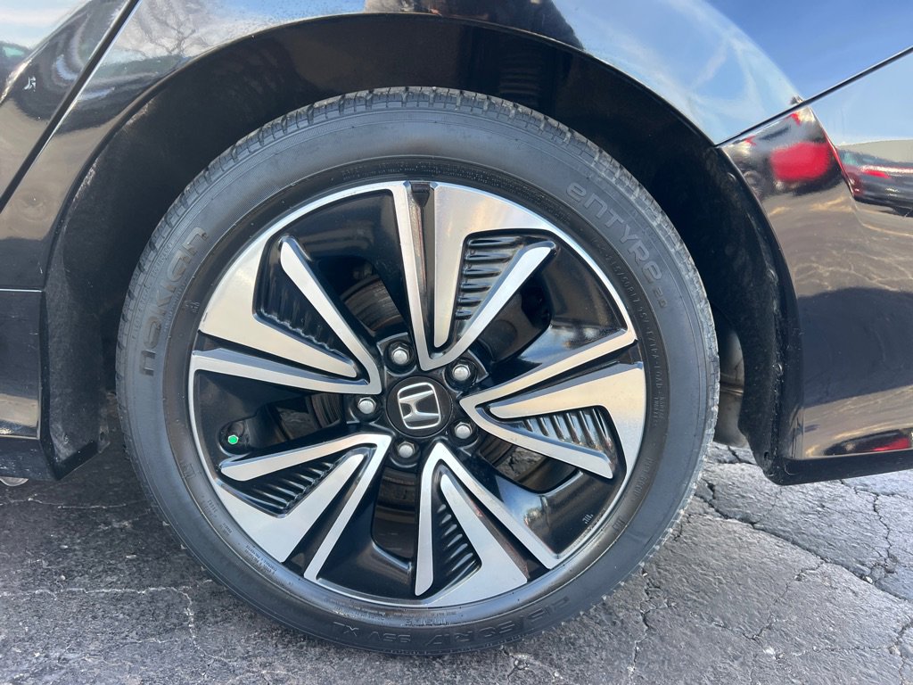 Used 2018 Honda Civic EX-L image 33