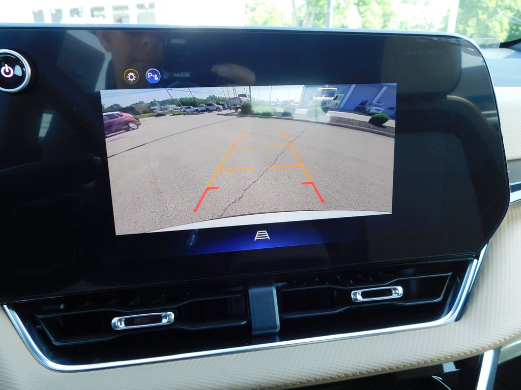 New 2026 Chevrolet Equinox ACTIV w/ LPO, Floor Liner Package AWD/4WD image 35