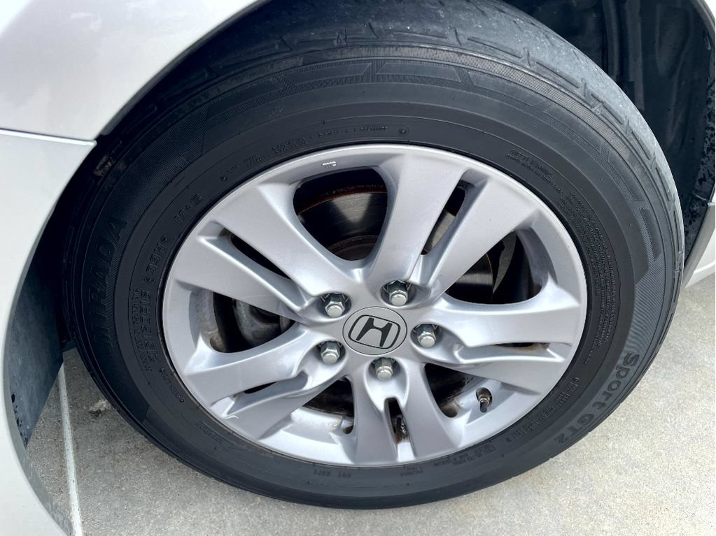 Used 2012 Honda Accord LX image 7