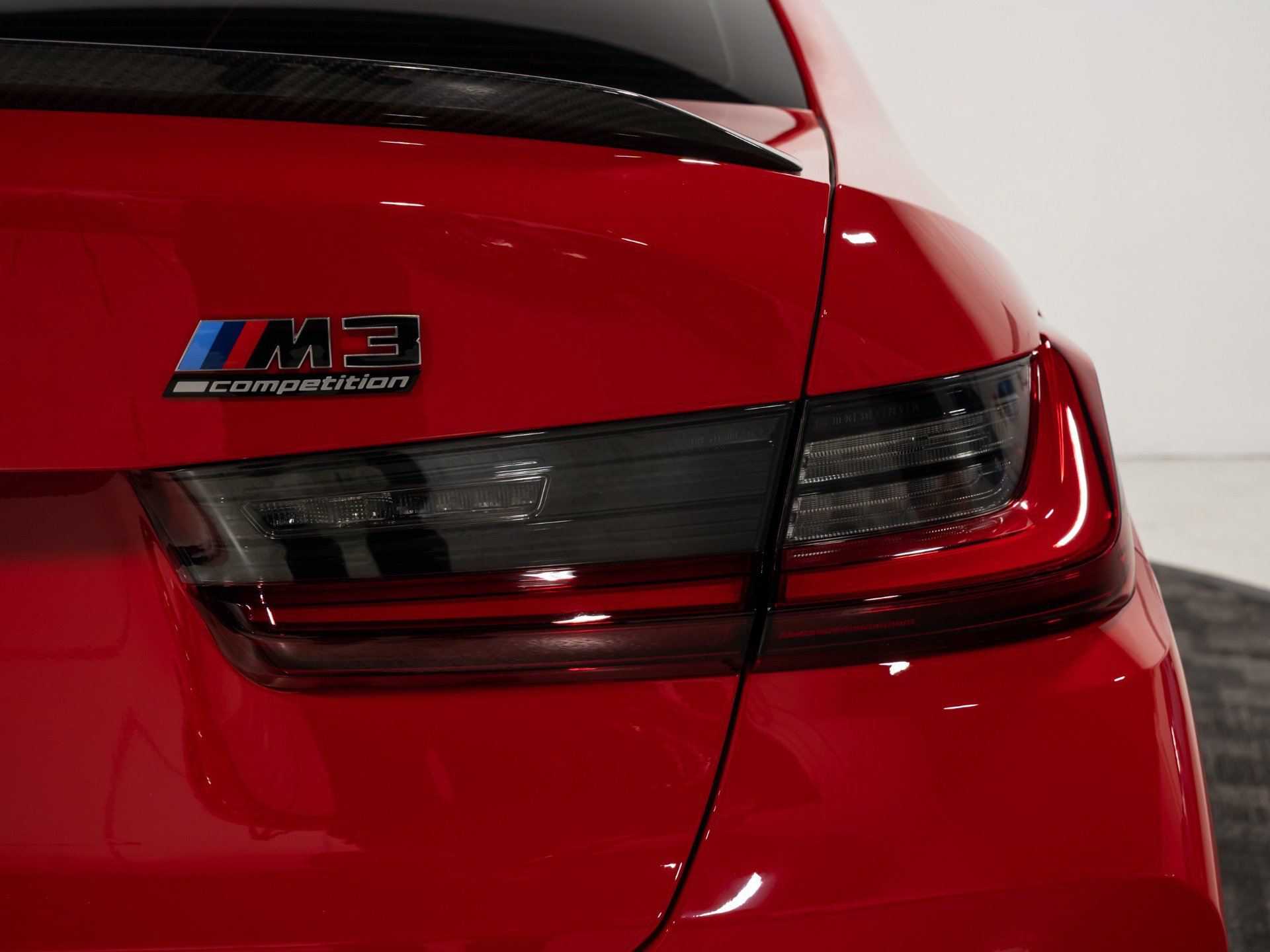 Used 2025 BMW M3 Competition w/ M Carbon Exterior Package image 30