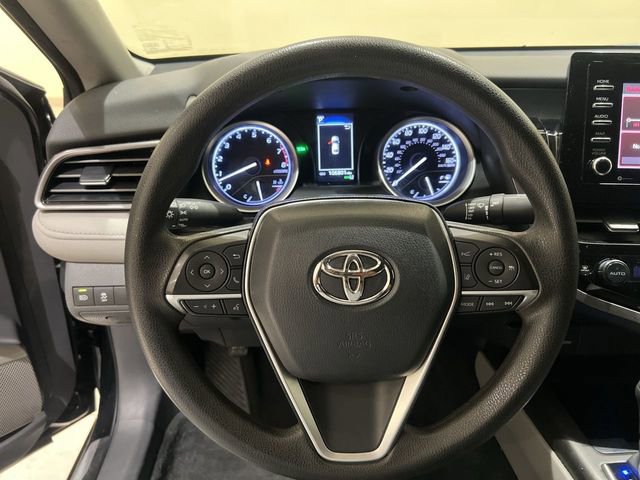 Used 2022 Toyota Camry LE w/ Convenience Package image 10