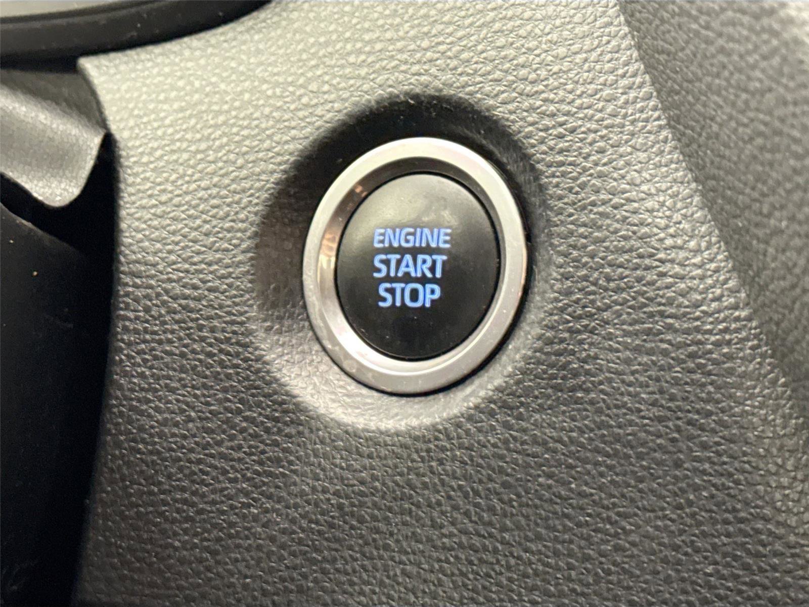 Used 2022 Toyota Corolla SE image 20