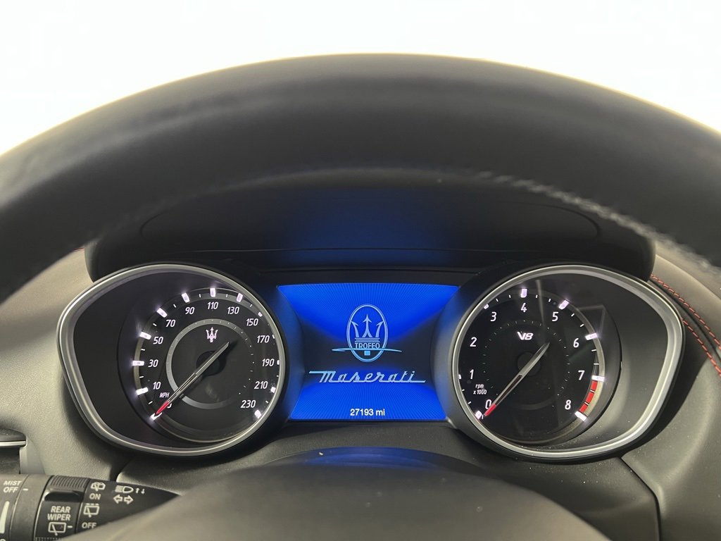 Used 2019 Maserati Levante Trofeo image 31