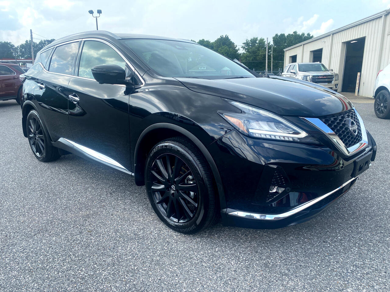Used 2024 Nissan Murano Platinum w/ Cargo Package image 3