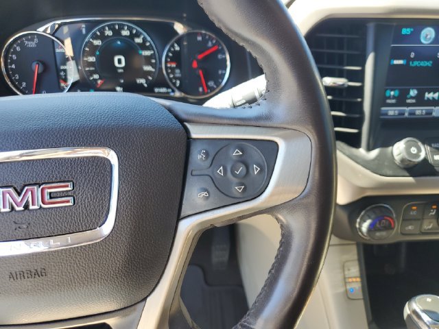 Used 2019 GMC Acadia Denali w/ Technology Package FWD image 29