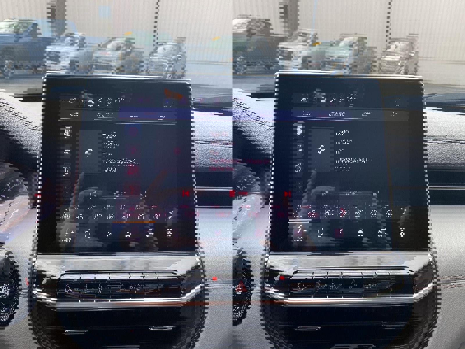 Used 2024 Jeep Compass Limited image 22