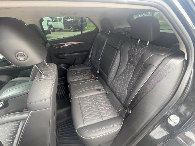 Used 2023 Buick Envision Avenir FWD image 10