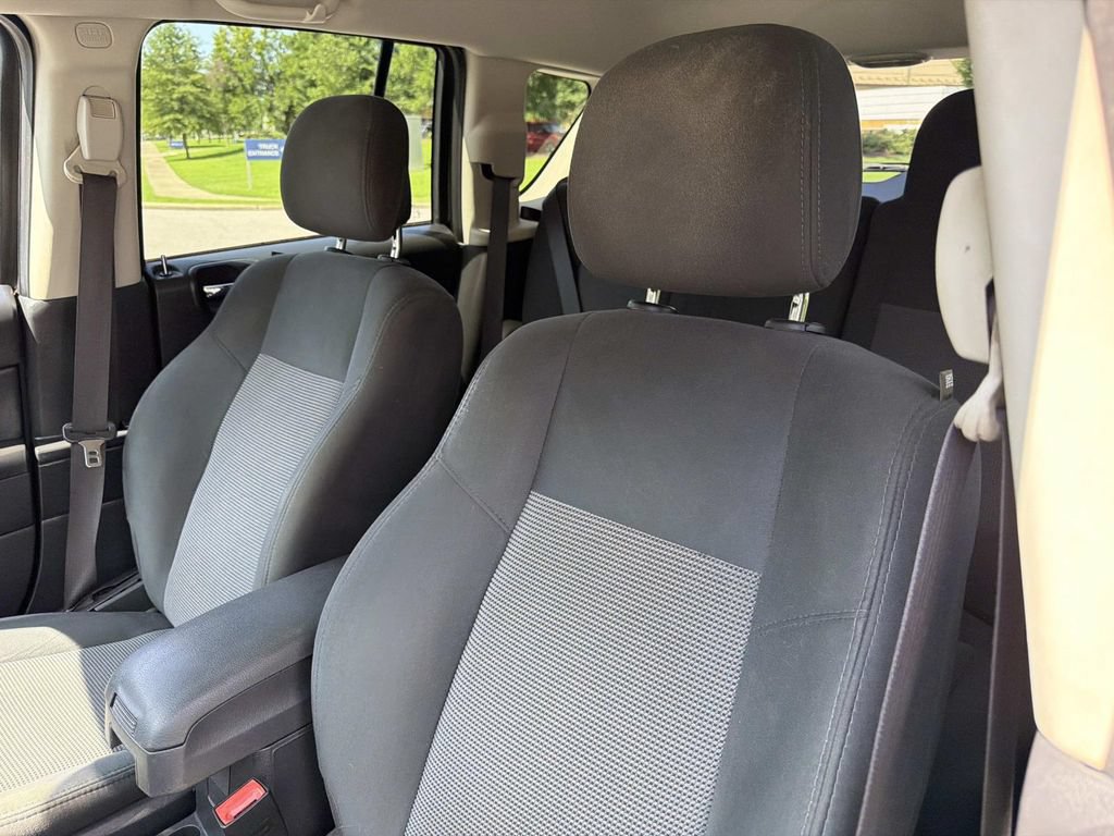 Used 2015 Jeep Compass Sport w/ Power Value Group FWD image 22