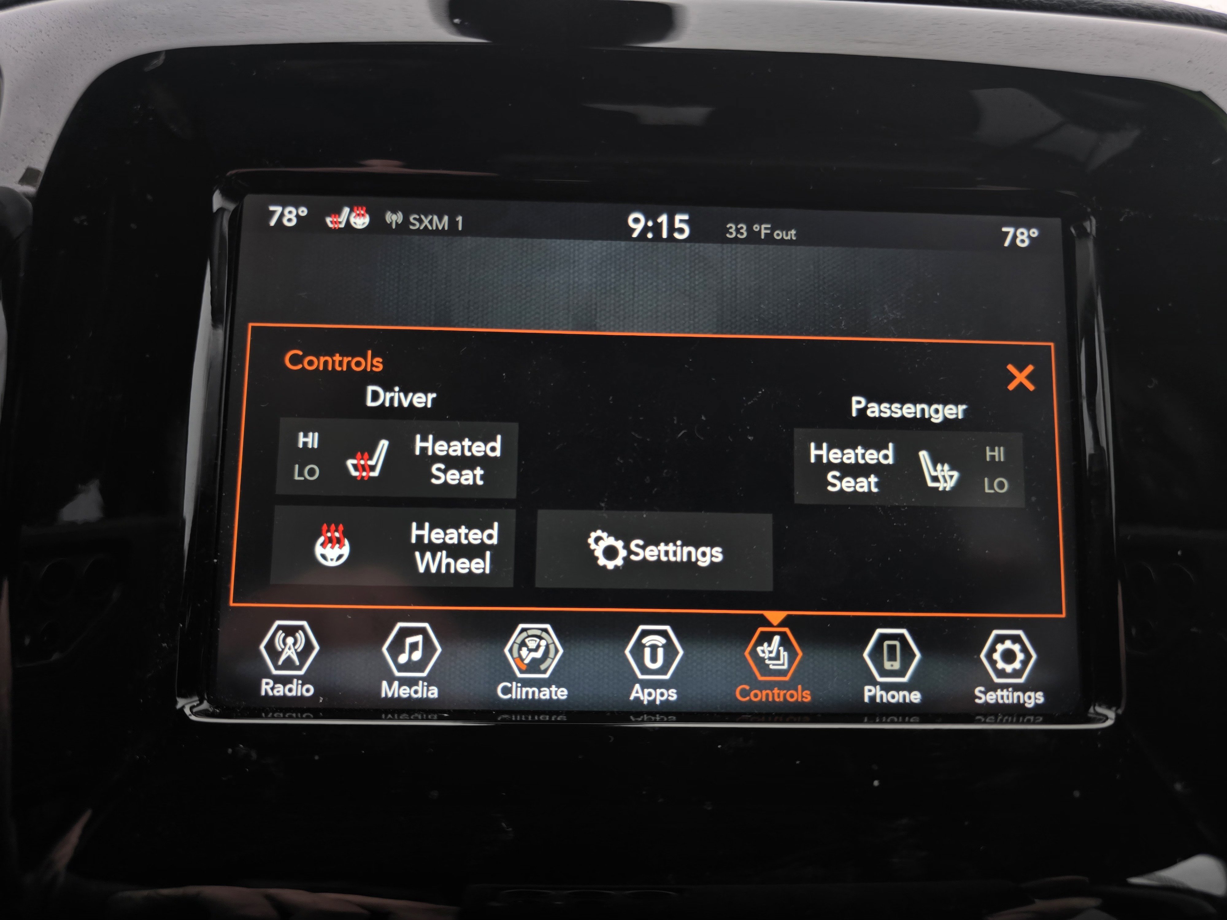 Used 2020 Jeep Compass Latitude image 24