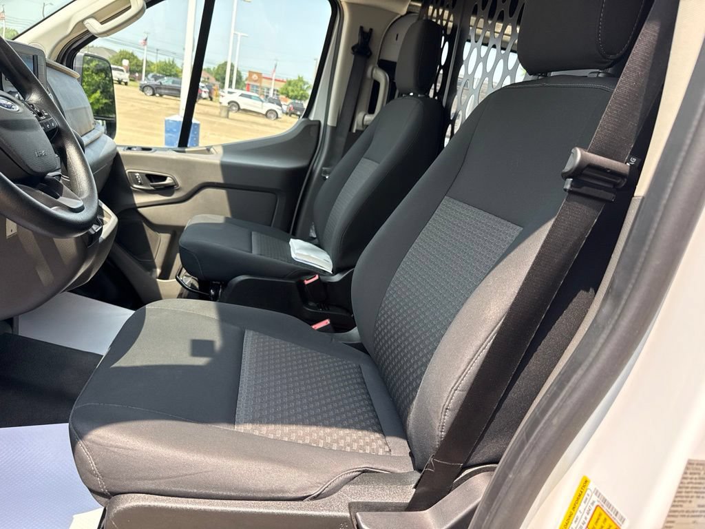 Used 2025 Ford Transit 250 Low Roof w/ Exterior Upgrade Package RWD image 8