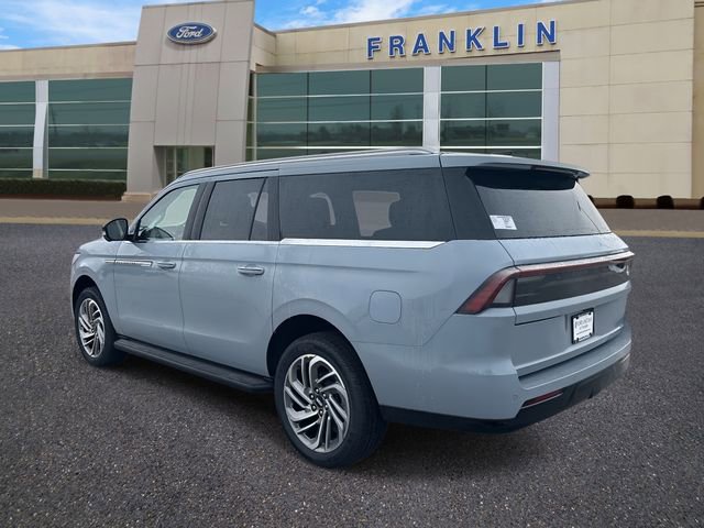 New 2026 Lincoln Navigator L Premier image 5