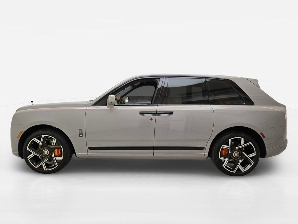 New 2027 Rolls-Royce Cullinan Black Badge AWD/4WD image 3