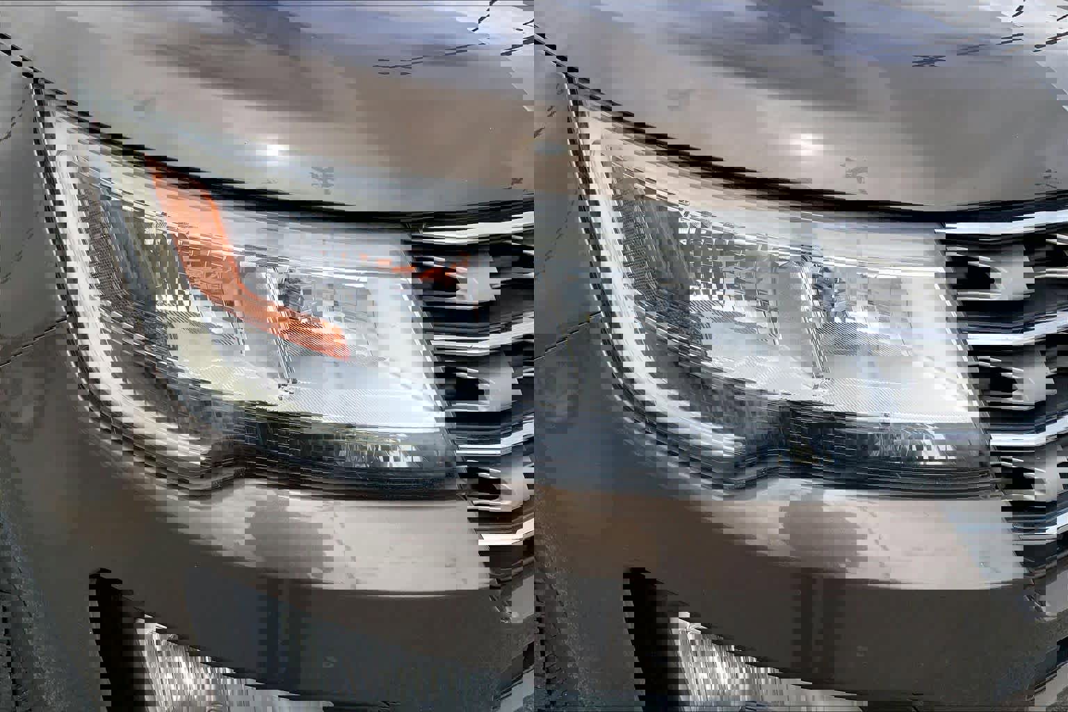 Used 2016 Ford Explorer XLT w/ Equipment Group 202A image 26