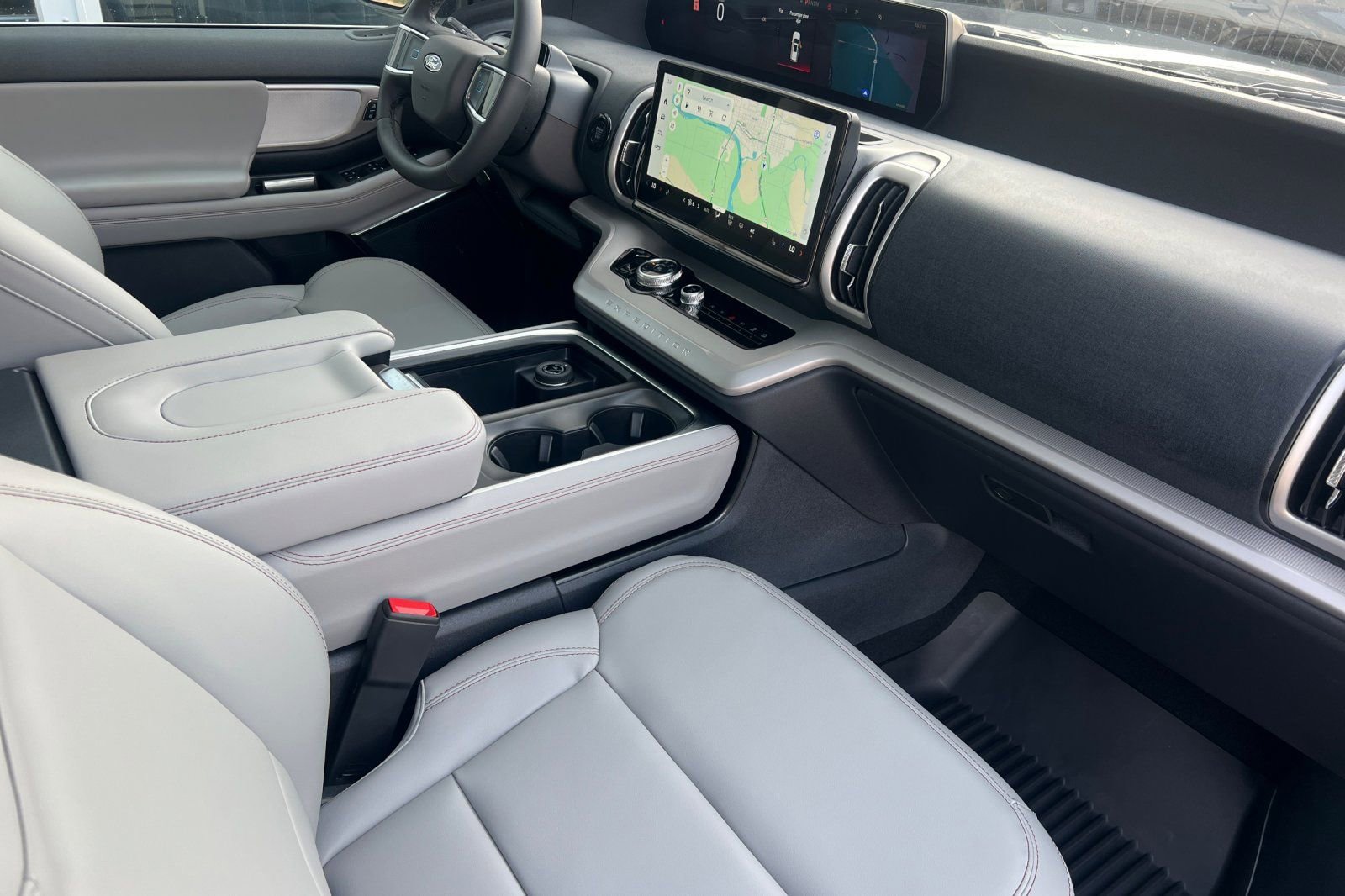 New 2025 Ford Expedition Max Active image 15