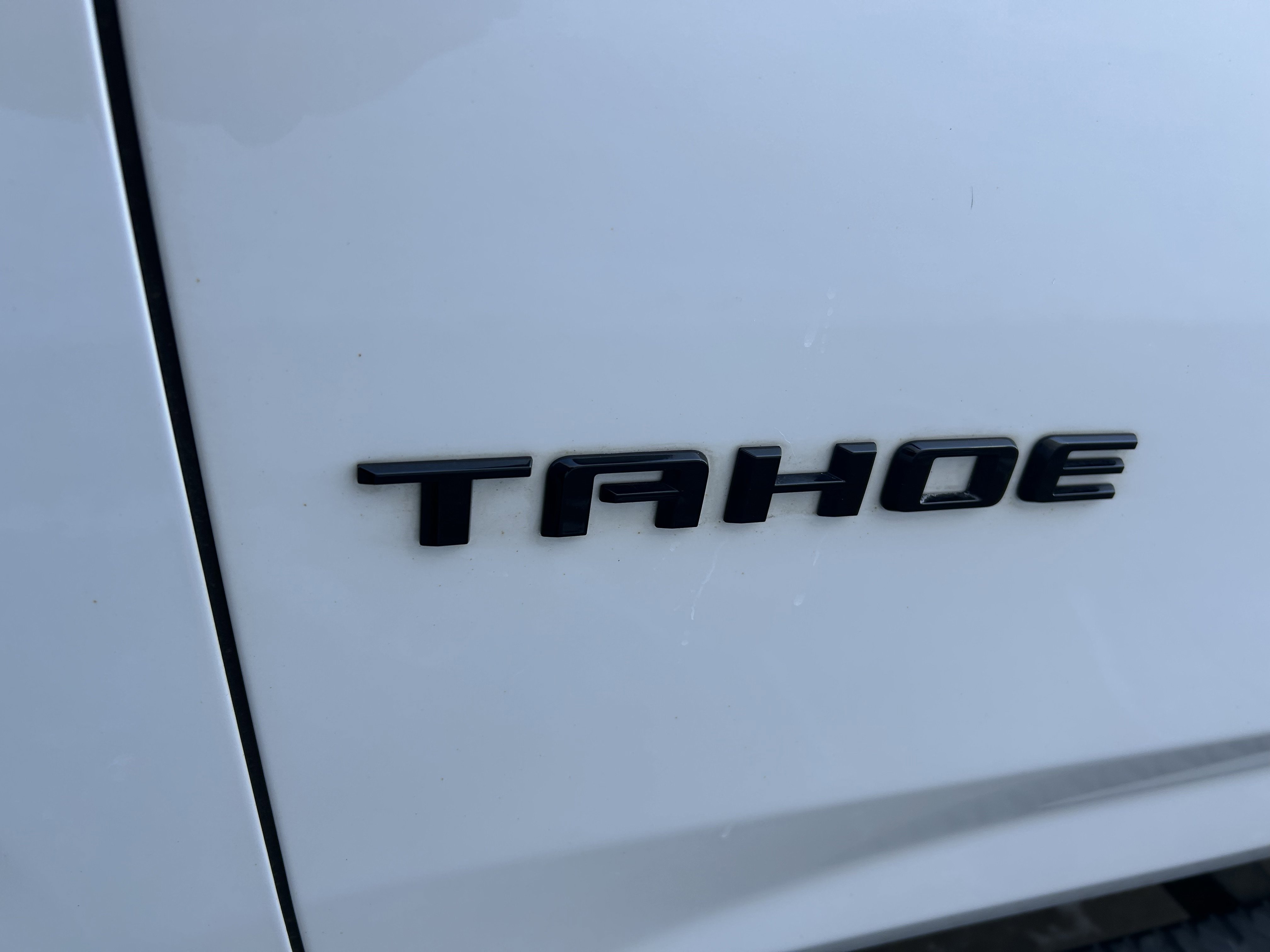 Used 2022 Chevrolet Tahoe Z71 w/ Luxury Package image 14