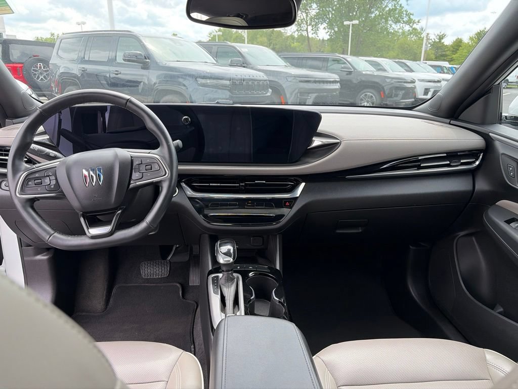 Used 2024 Buick Envista Avenir FWD image 18