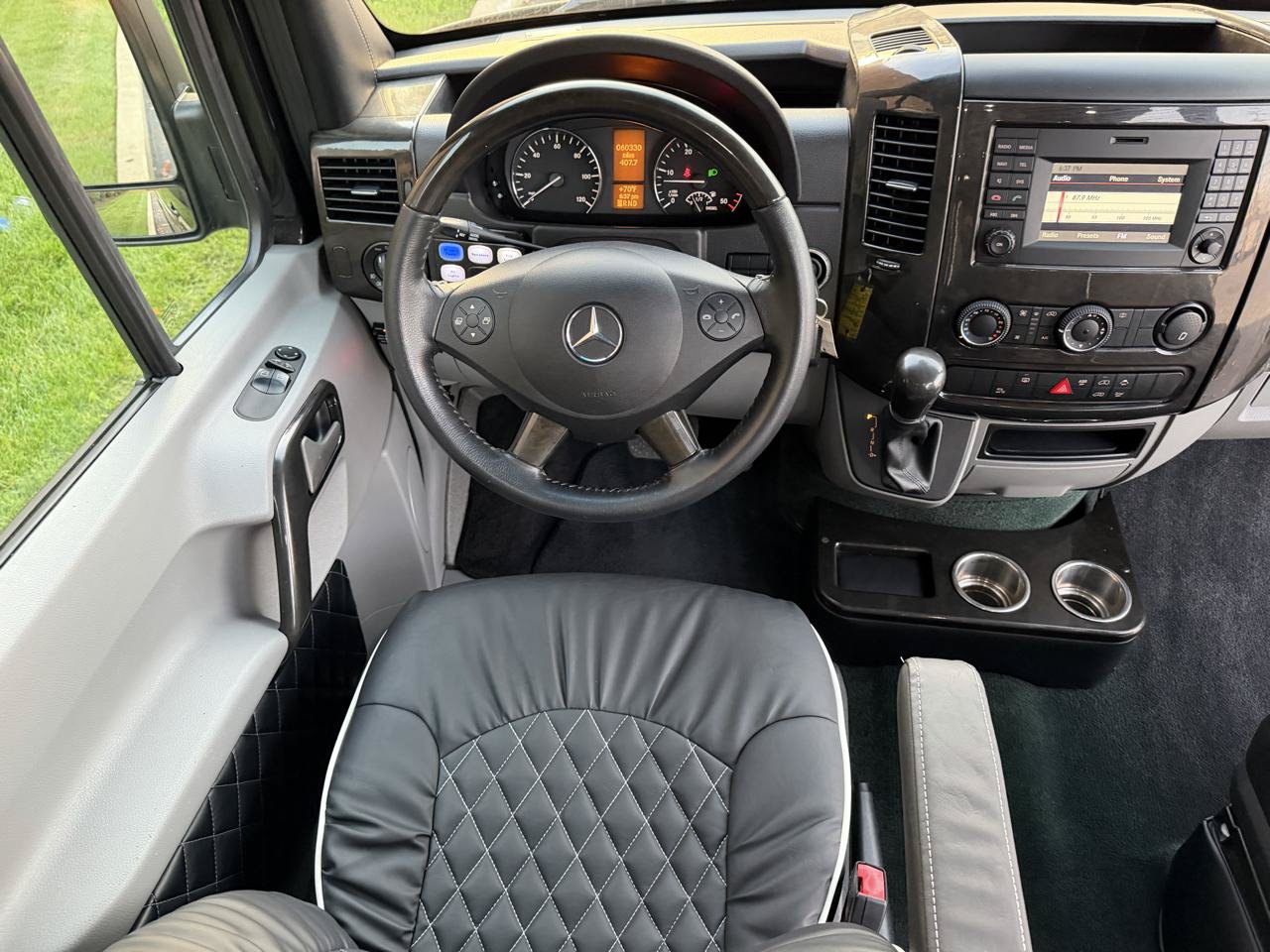 Used 2016 Mercedes-Benz Sprinter 3500 image 34