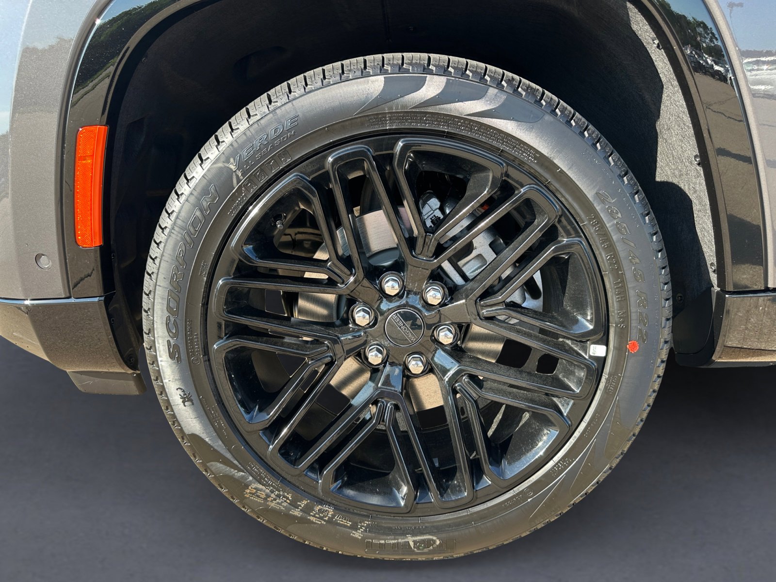 New 2025 Jeep Wagoneer Series II w/ Premium Group I image 14