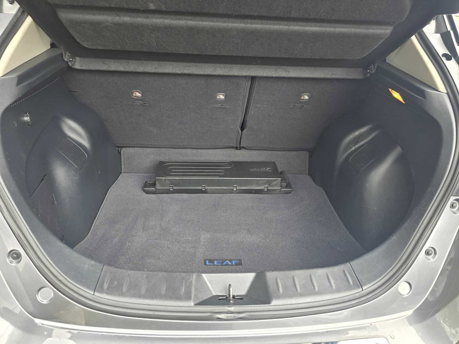 Used 2019 Nissan Leaf SL Plus w/ Protection Package FWD image 17