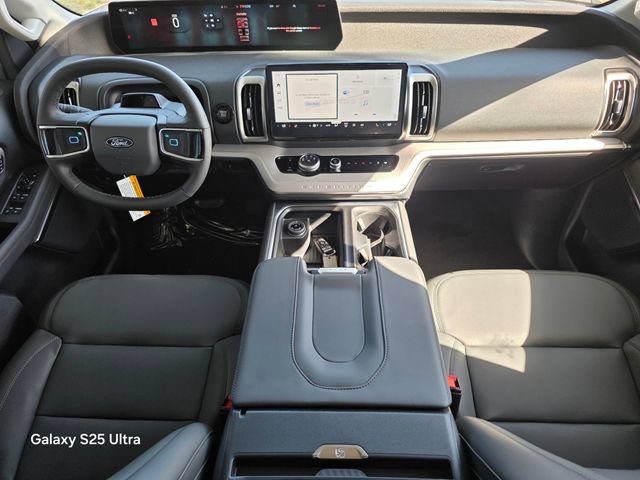 New 2026 Ford Expedition Active RWD image 17