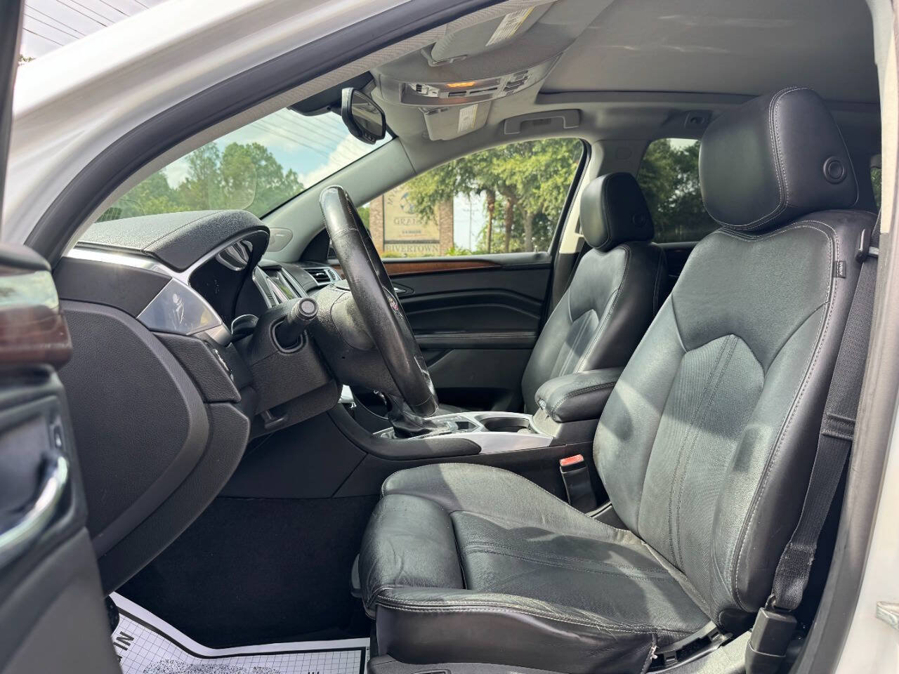 Used 2013 Cadillac SRX Luxury FWD image 10