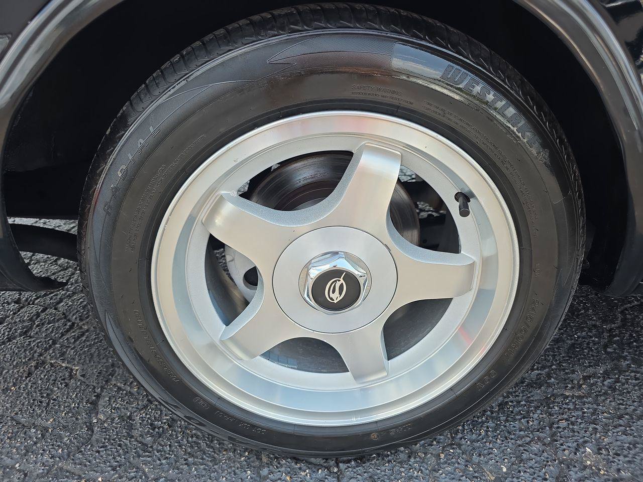 Used 1996 Chevrolet Impala SS RWD image 17