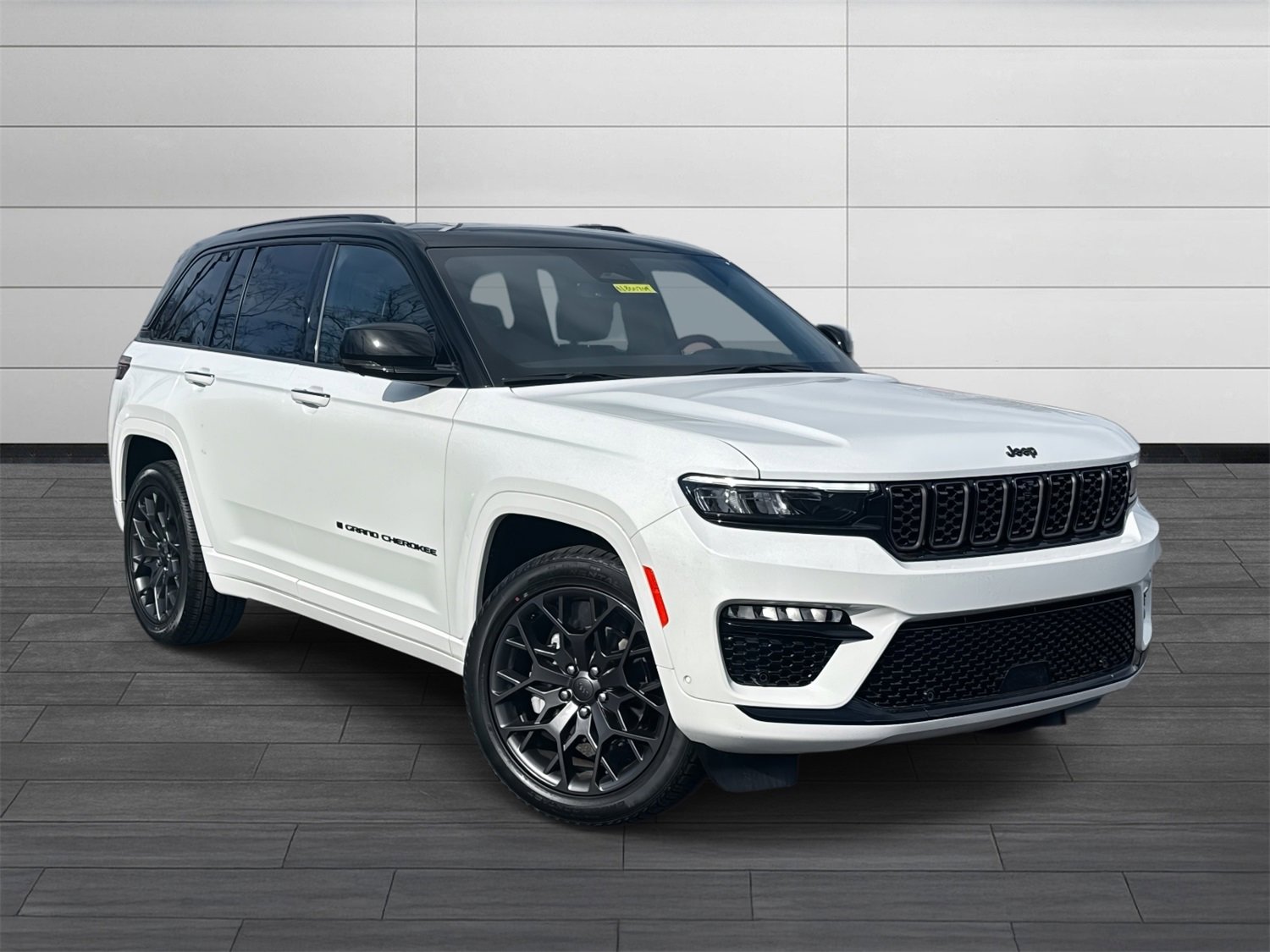 New 2025 Jeep Grand Cherokee Summit image 1