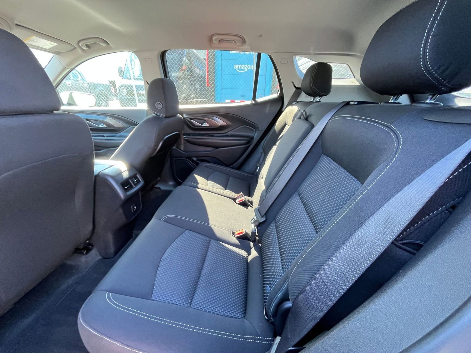 Used 2024 GMC Terrain SLE image 24