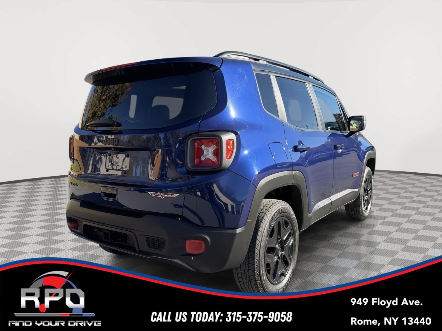 Used 2018 Jeep Renegade Trailhawk w/ Trailer Tow Group AWD/4WD image 5