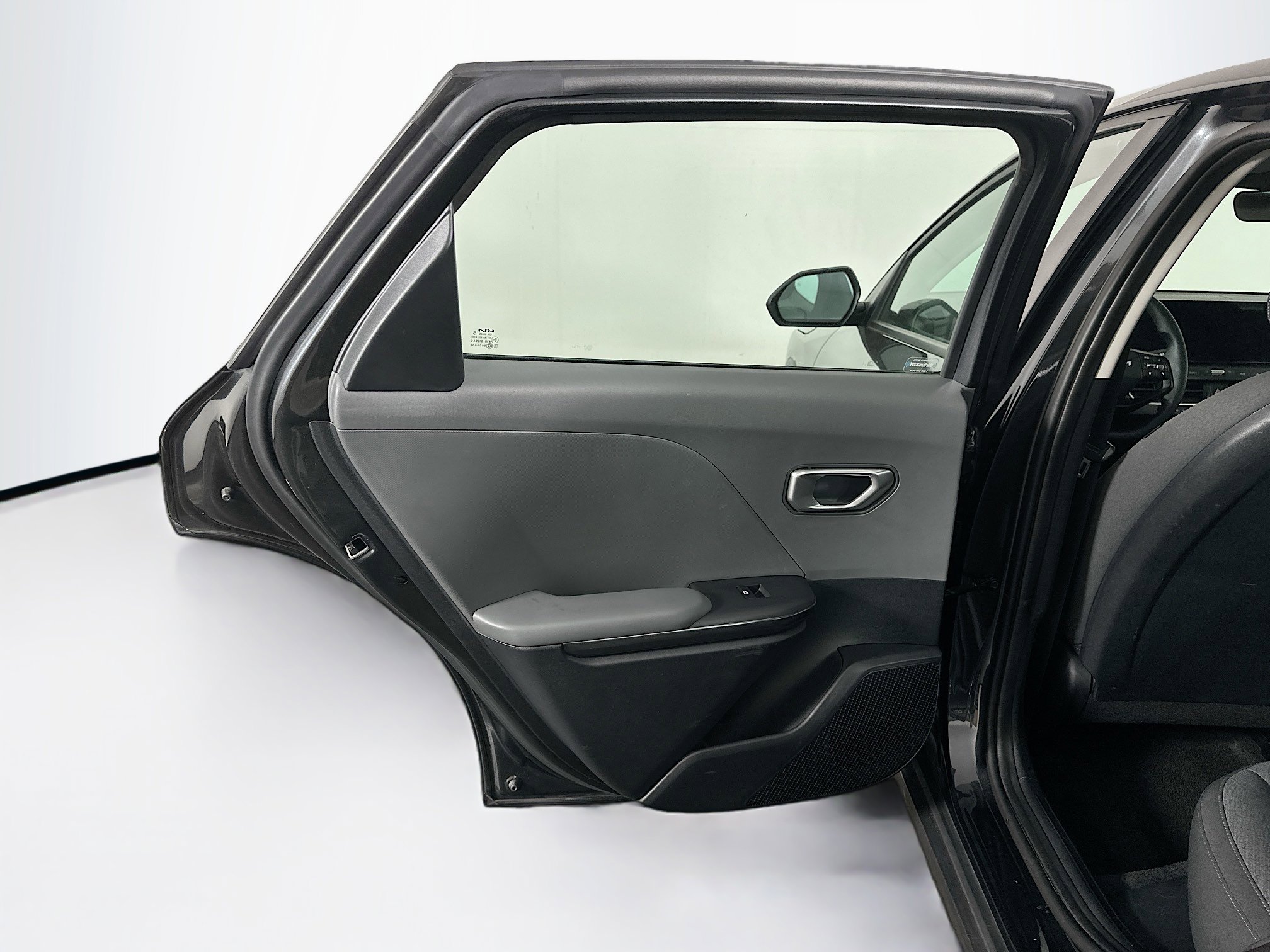 Used 2025 Kia K4 LXS image 26